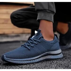 Men's Lightweight Dark Blue Fashionable Breathable Lace Up Knit Sneakers Size 11